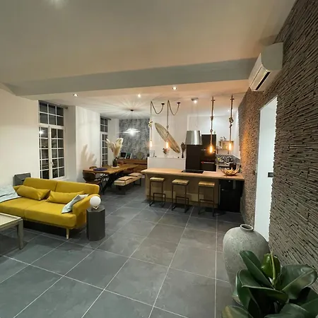 Apartment Moderne Et Climatise